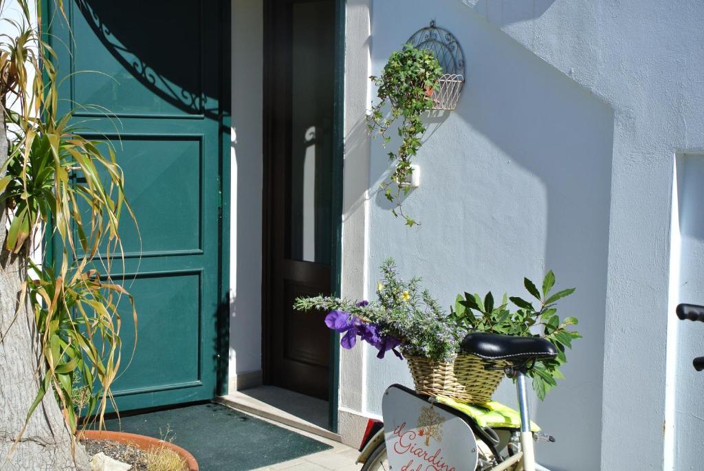 Il Giardino Del Te Barletta Exterior foto
